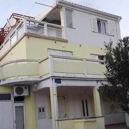 Apartman Lucky Star